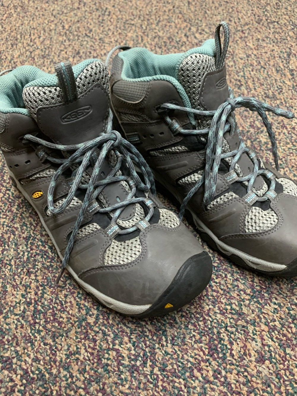 Keen Women’s 8.5 Koven Mid Waterproof Trail Hiking Boots Granola Girl Nature
